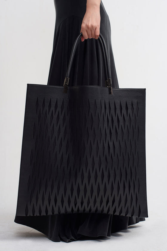Black Laser Cut Oversized Shoulder Bag-Y238018018
