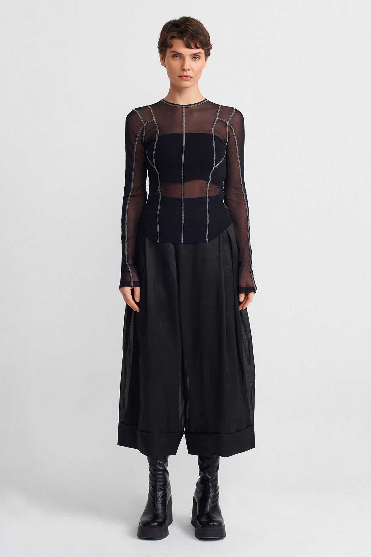 Black / White Contrast Stitch Mesh Bodysuit-Y241011033