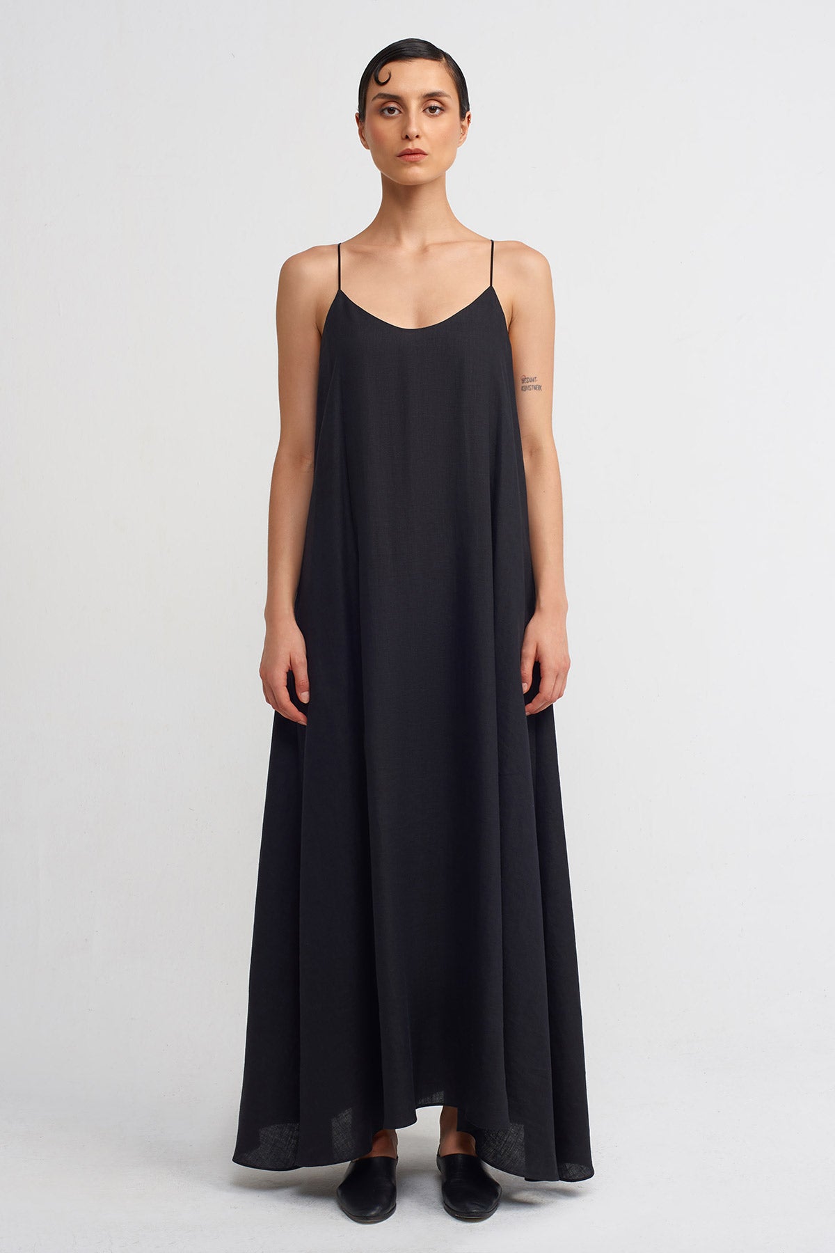 Black Spaghetti Strap Linen Long Dress-Y244014010