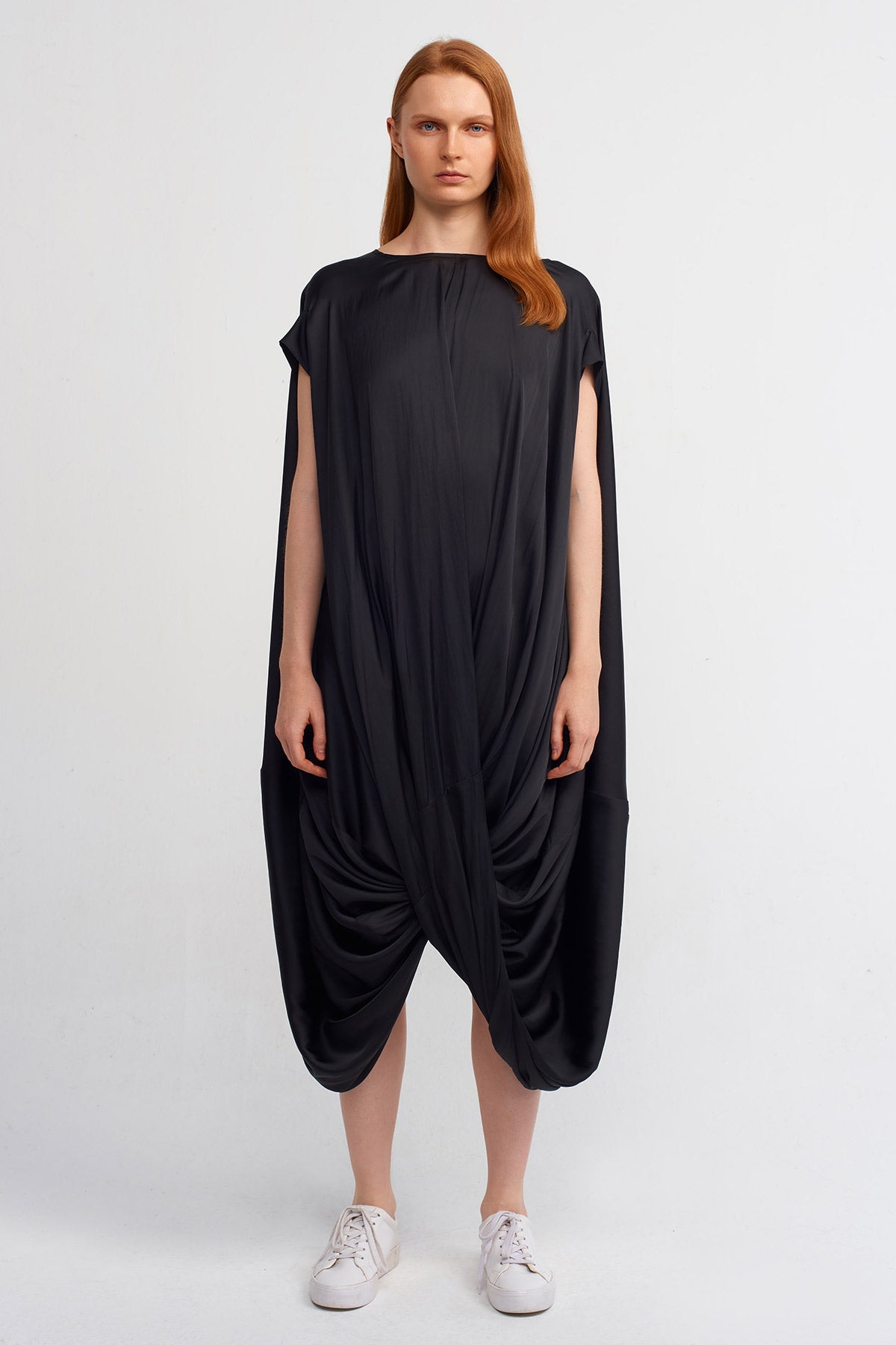 Black Wrap Skirt Hem Satin Dress-Y244014076