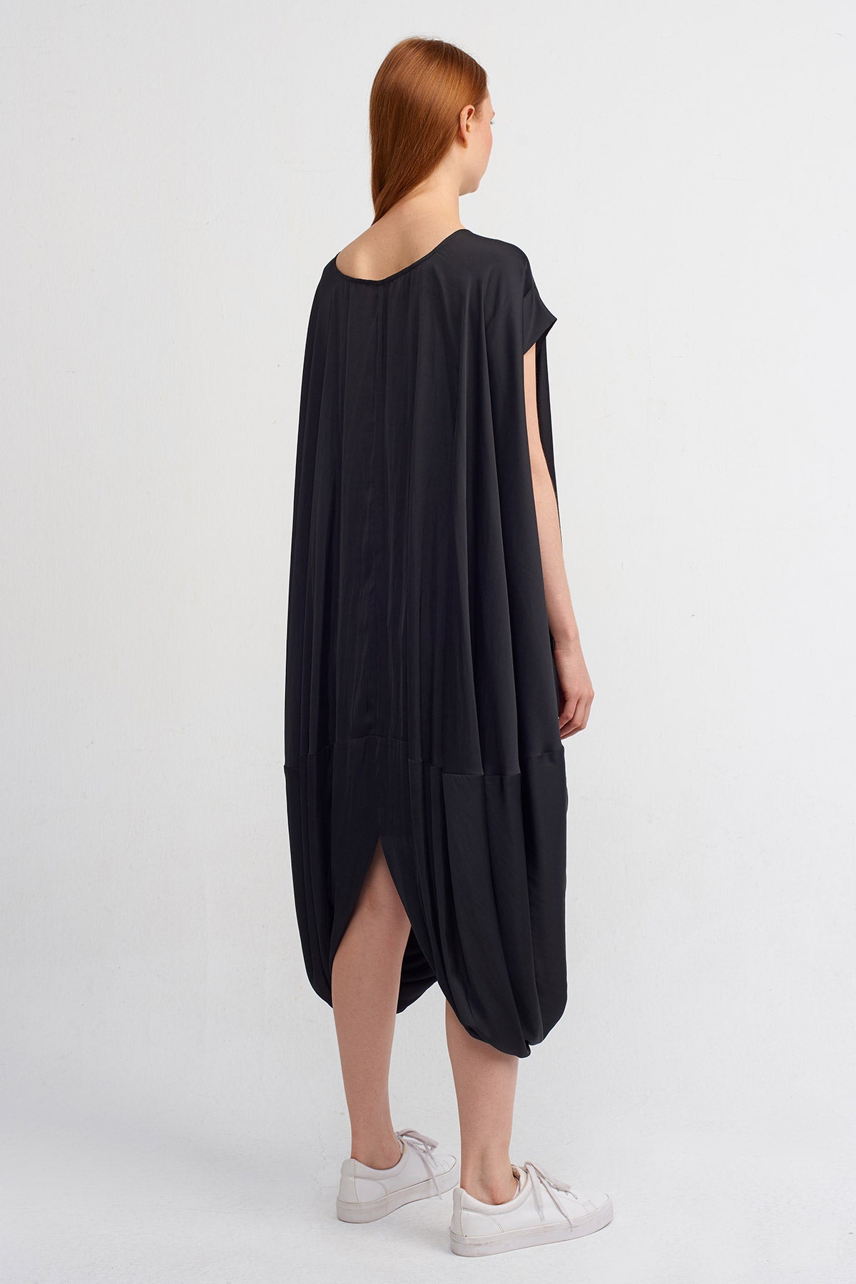 Black Wrap Skirt Hem Satin Dress-Y244014076
