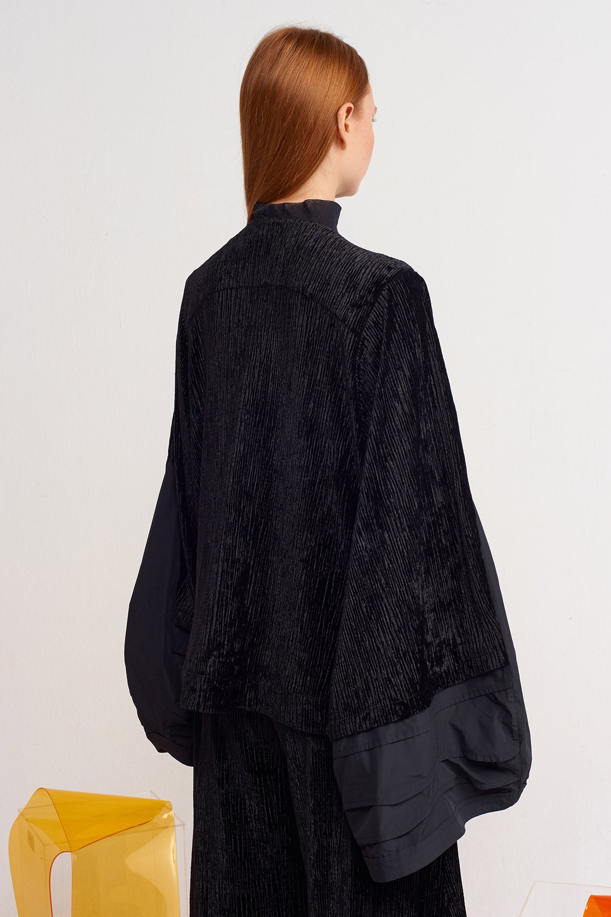 Black Pleated Velvet Jacket with Taffeta Detail-Y245015059