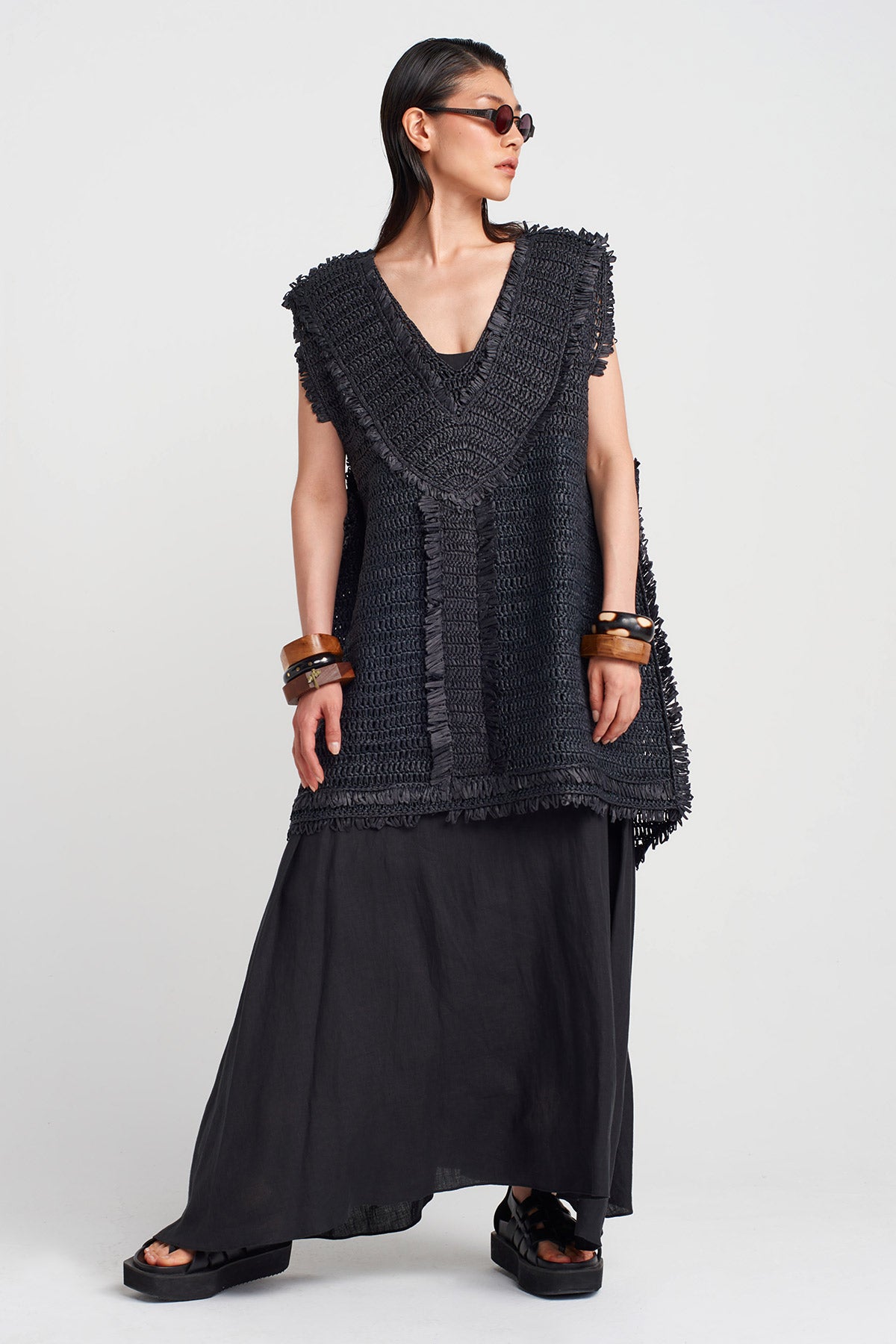 Black Oversize Knit Top-Y251011117