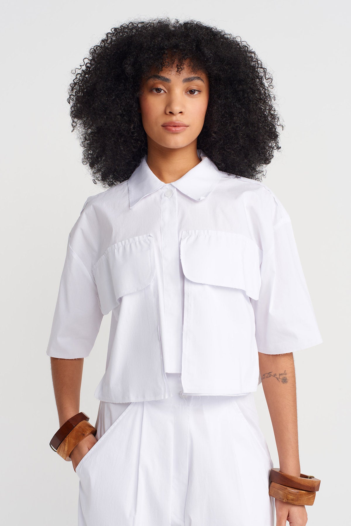 Off White Cropped Poplin Shirt-Y251011131
