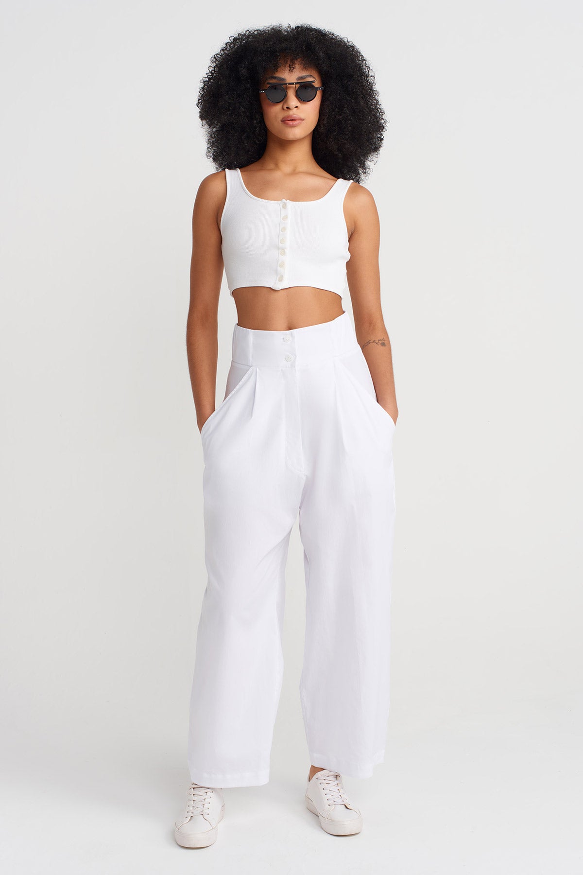 Off White High-Waisted Poplin Trousers-Y253013082