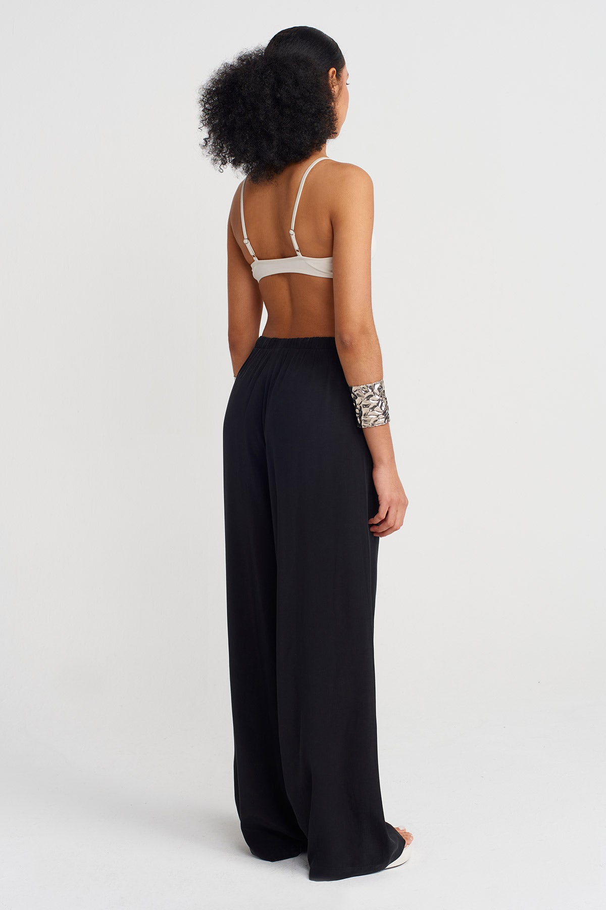 Black Drawstring Waist Wide-Leg Trousers-Y253013104
