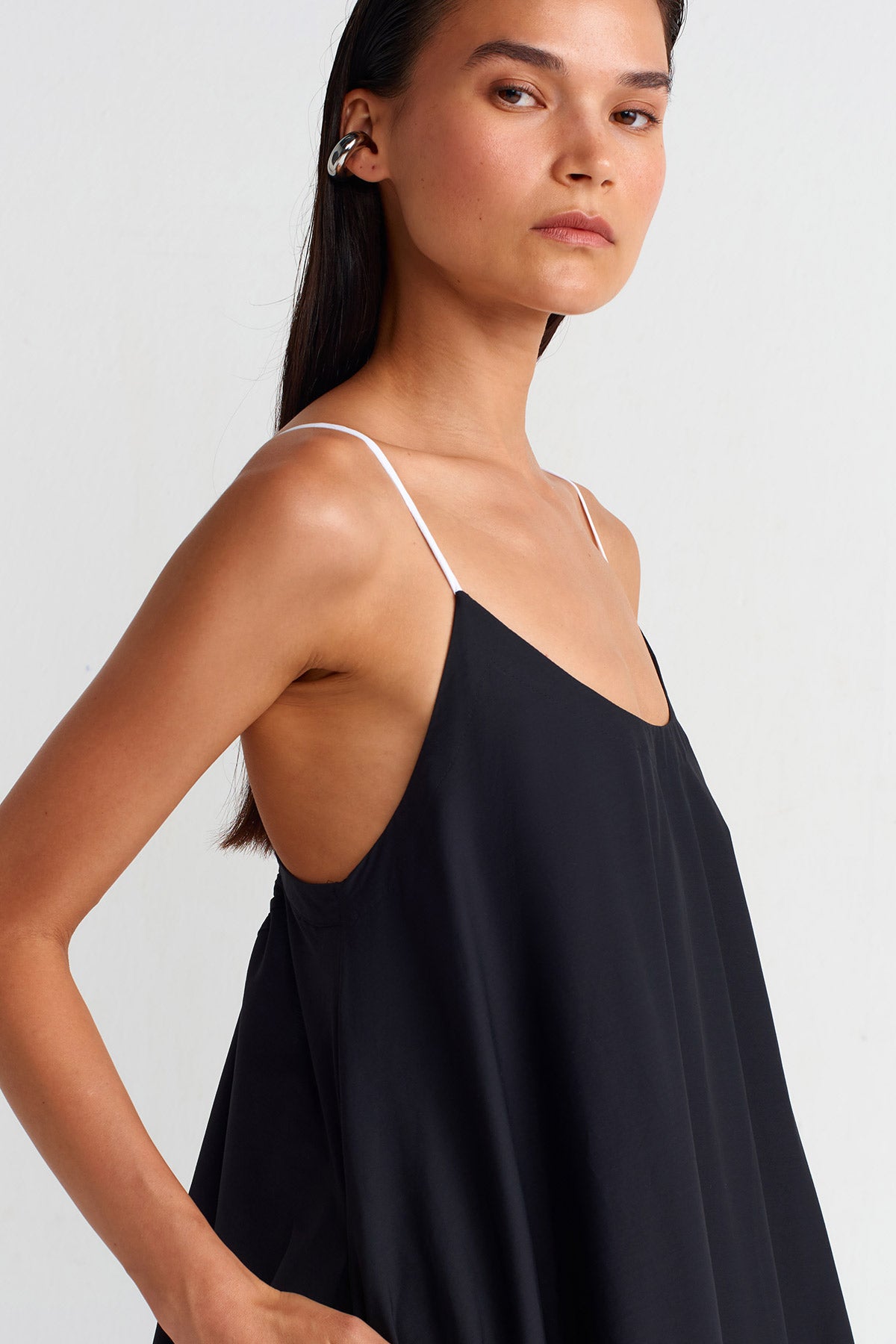 Black Double-Fabric Strap Dress-Y254014011