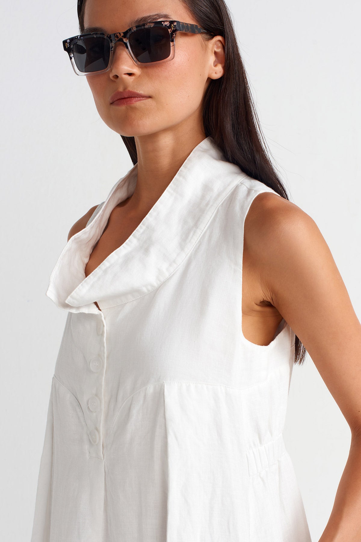 Off White High Neck Buttoned Linen Dress-Y254014072