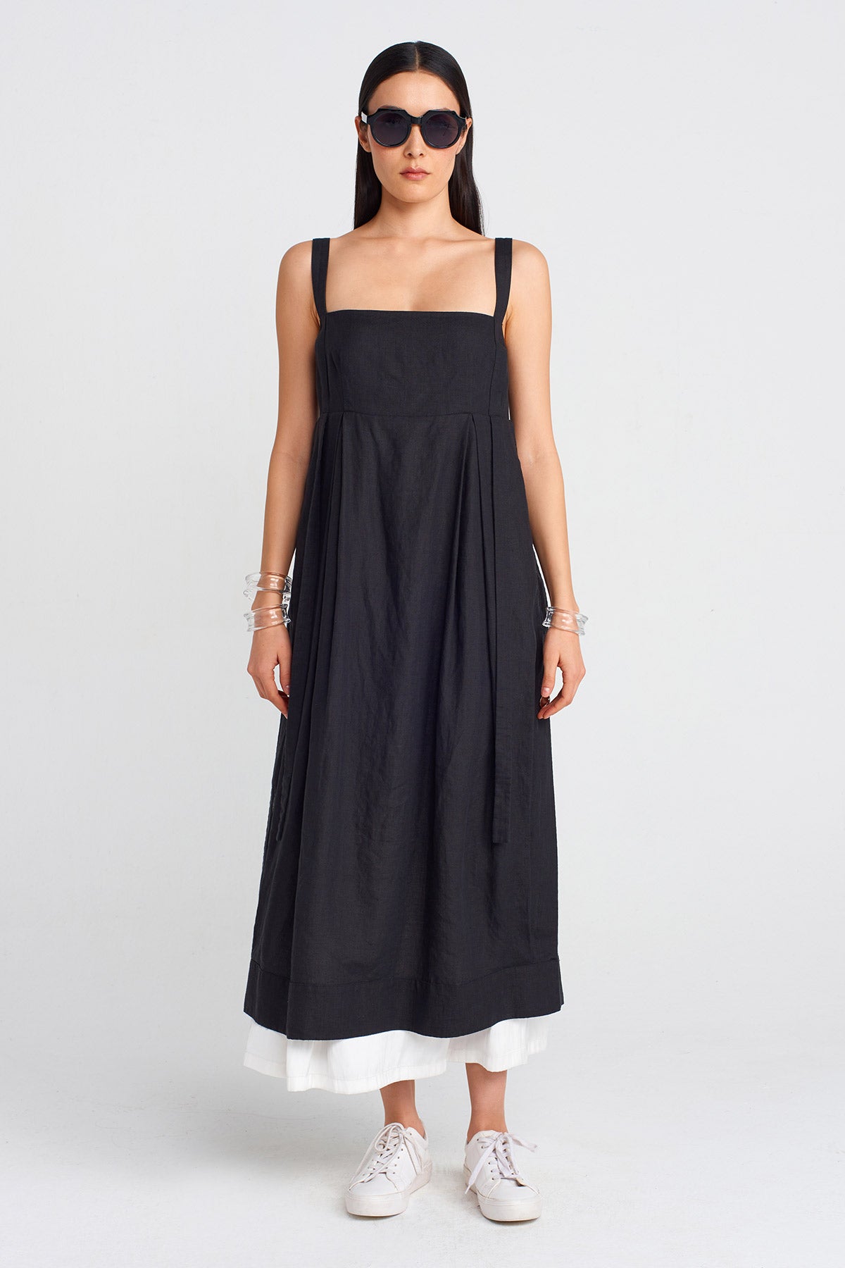 Black / White Strappy Linen and Satin Combination Dress-Y254014089