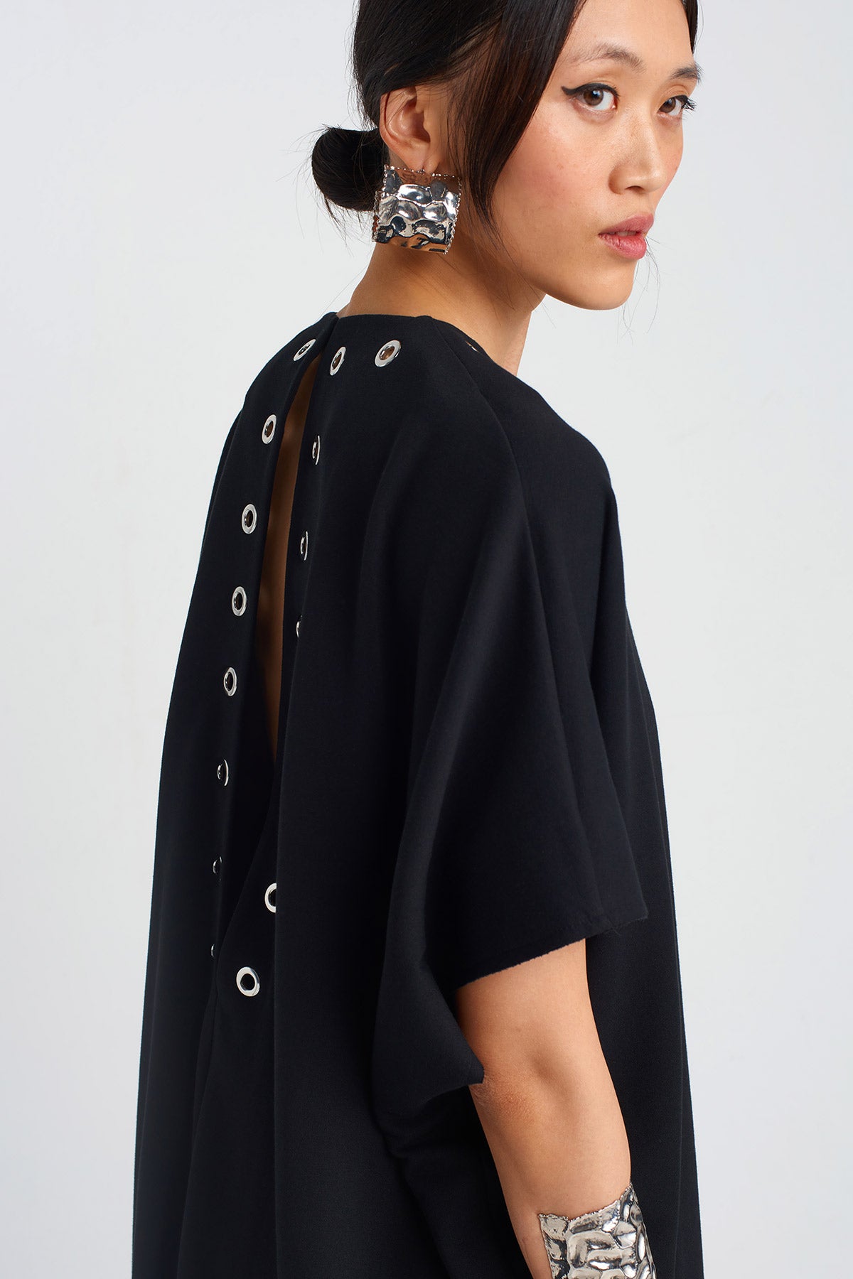 Black V-Neck Loose Dress-Y254014149