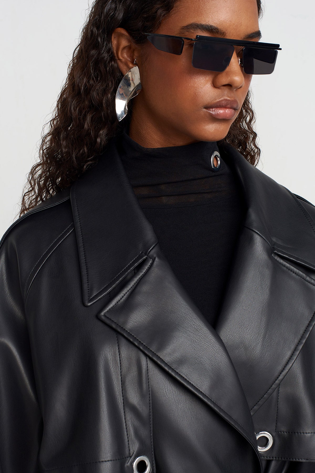 Black Faux Leather Coat-Y255015033