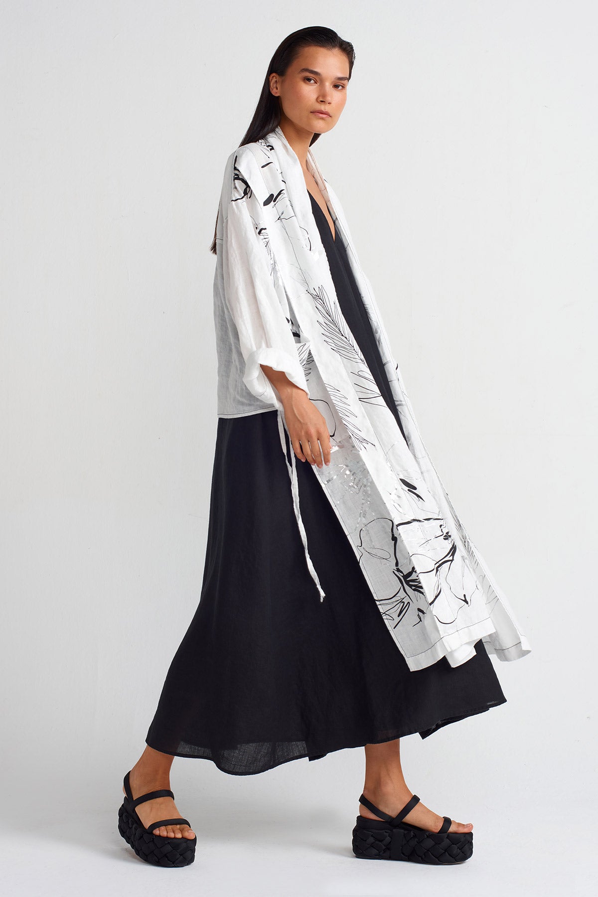 White / Black Printed Linen Long Kimono-Y255015044