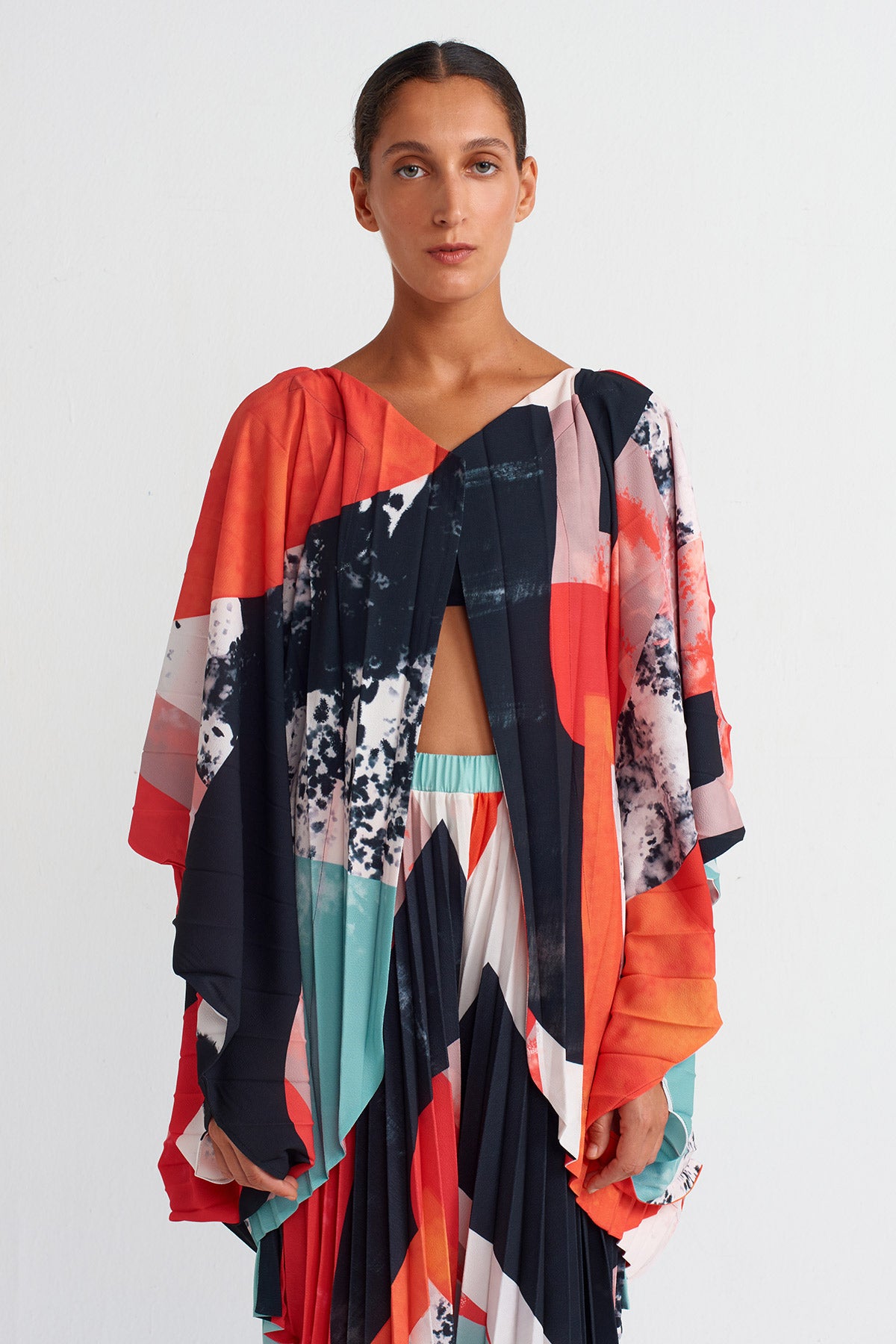 Printed Pleated Cardigan-Y255015047