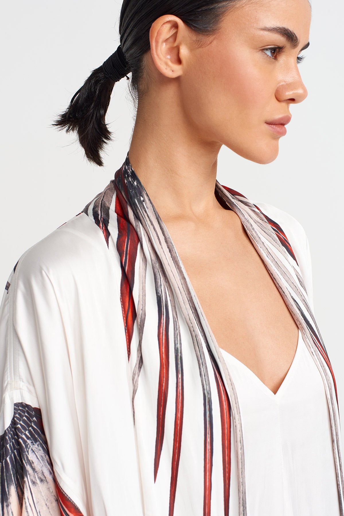 Off White Printed Short Kimono-Y255015088