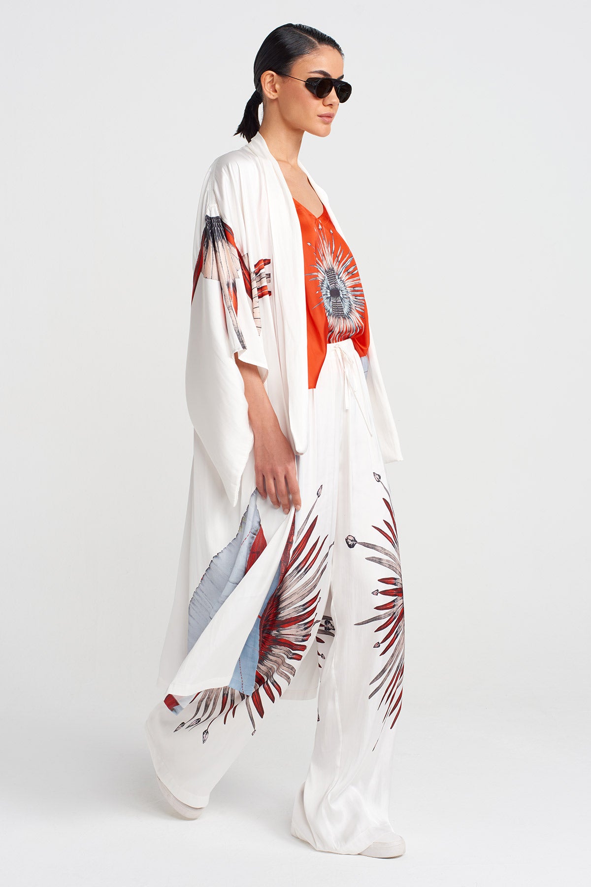 Off White Printed Long Kimono-Y255015090