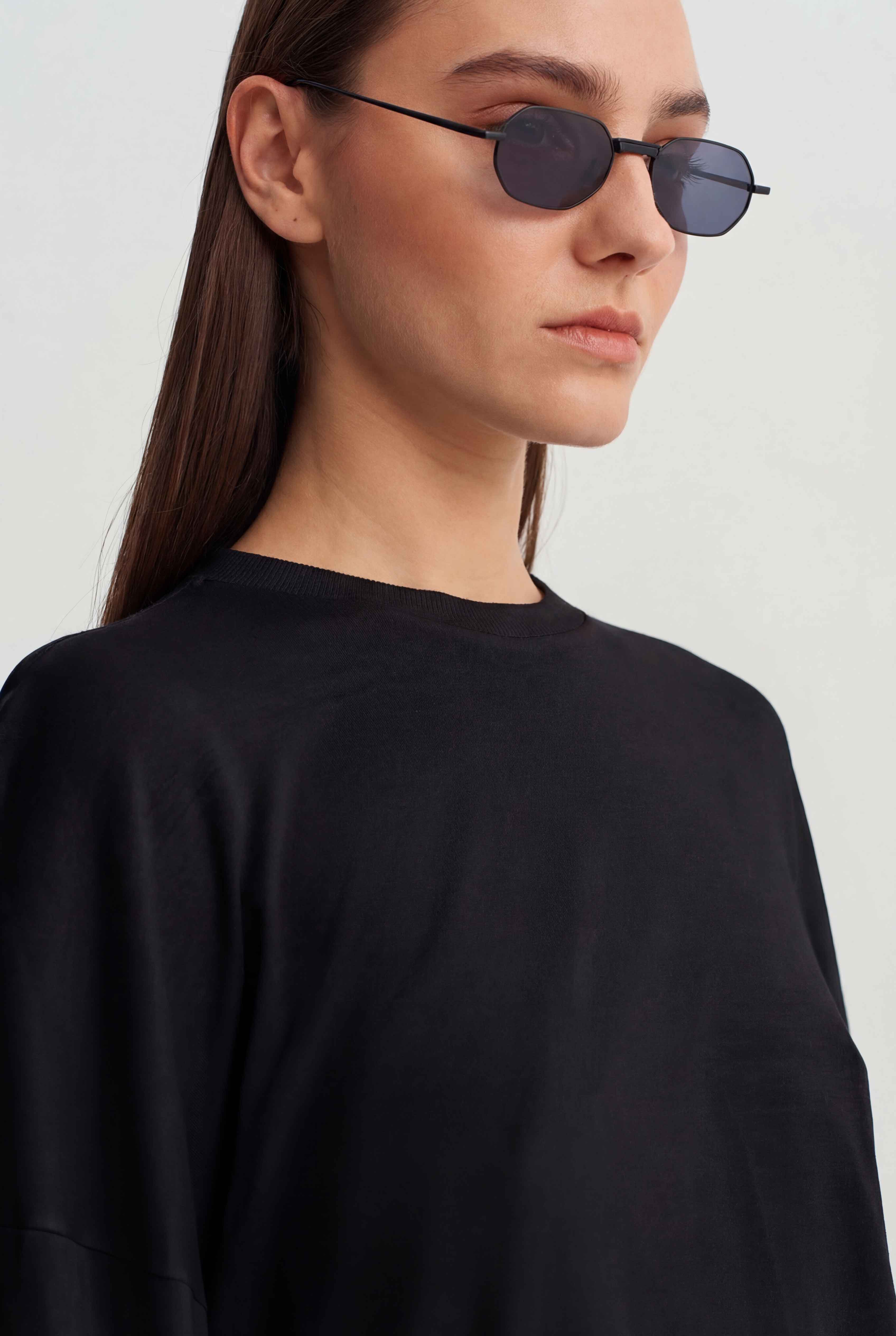 Black Long Sleeve Crop T-Shirt-Y261011071