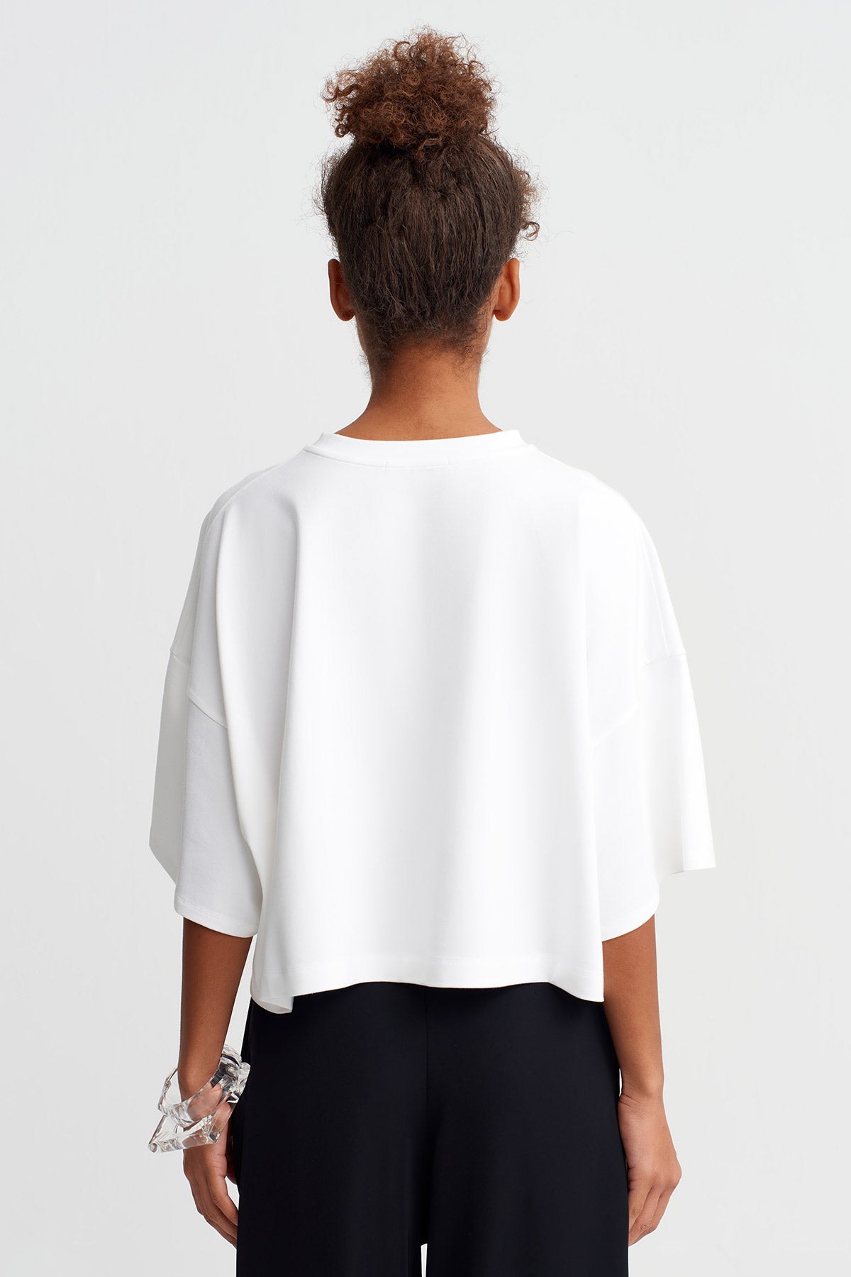 Off White Embellished Oversized T-Shirt-Y261011041