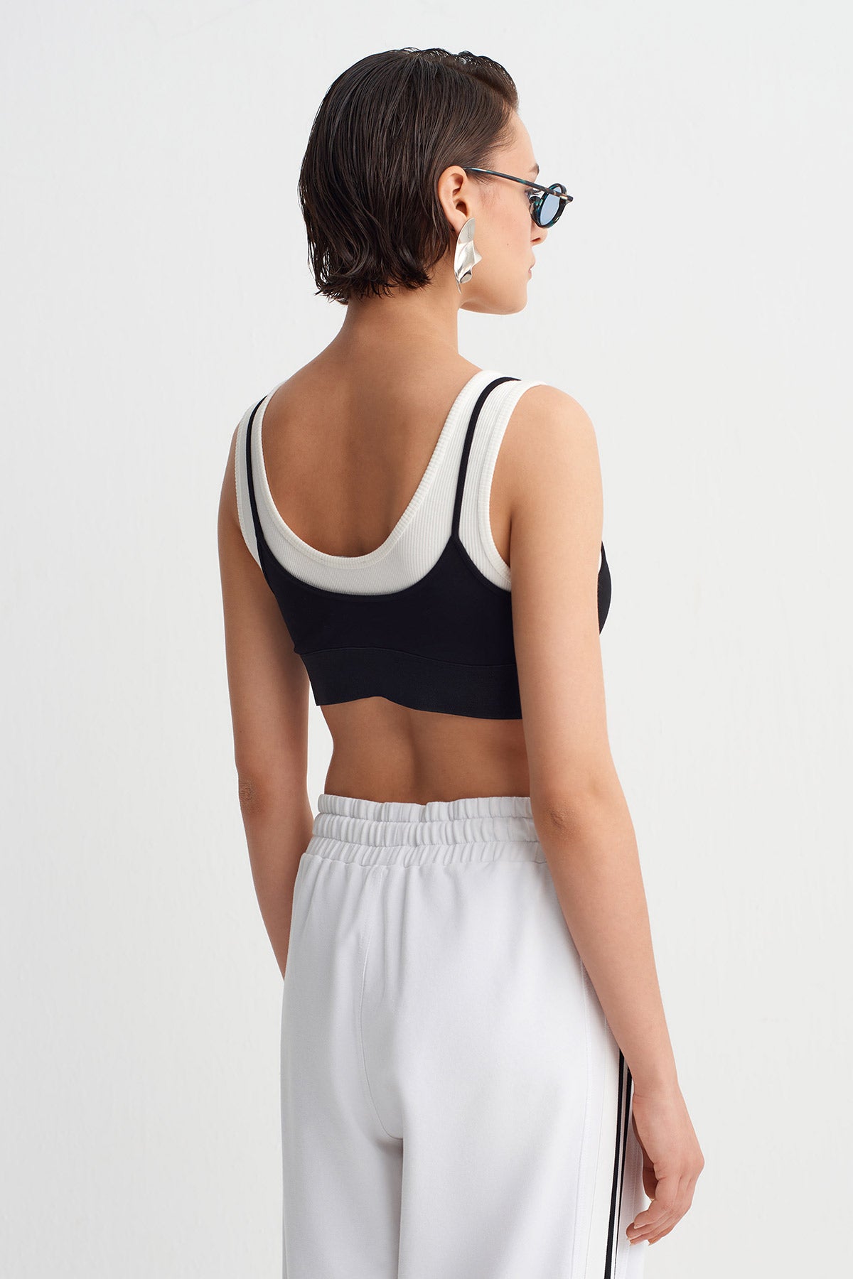 Black/White Layered Bustier-Y261011119