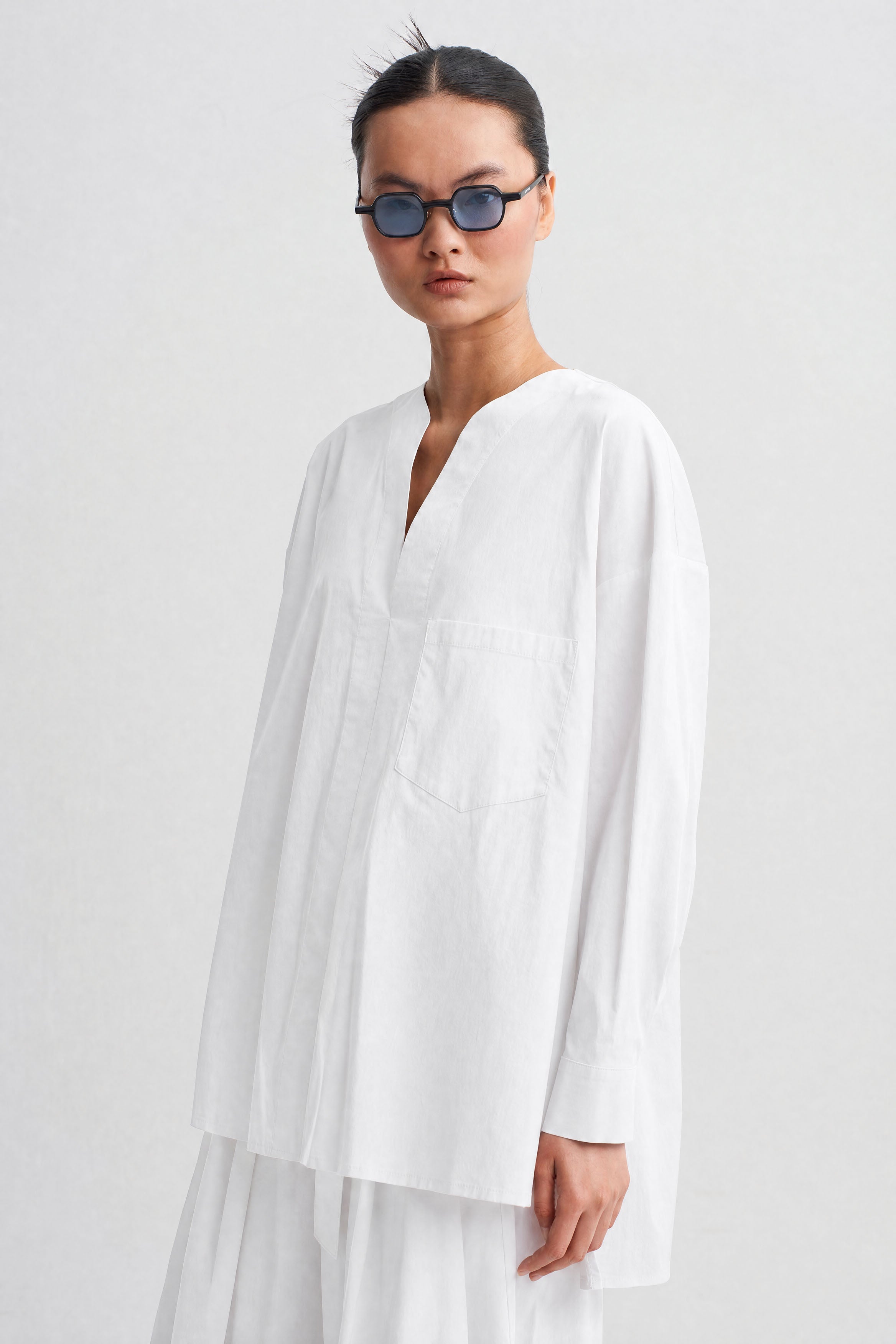 Off White Poplin V-Neck Blouse-Y261011148