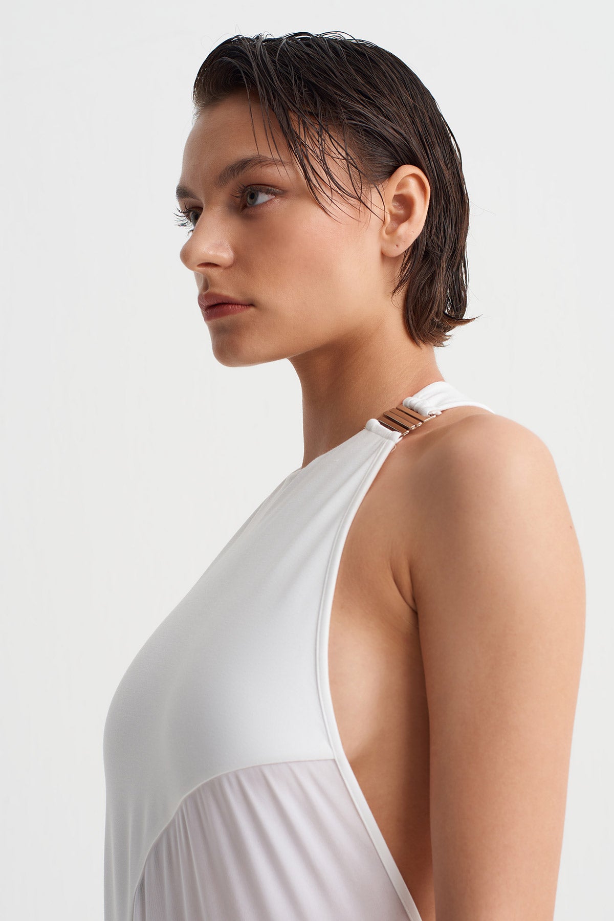 Off White Body with Sheer Tulle Detail-Y261011152