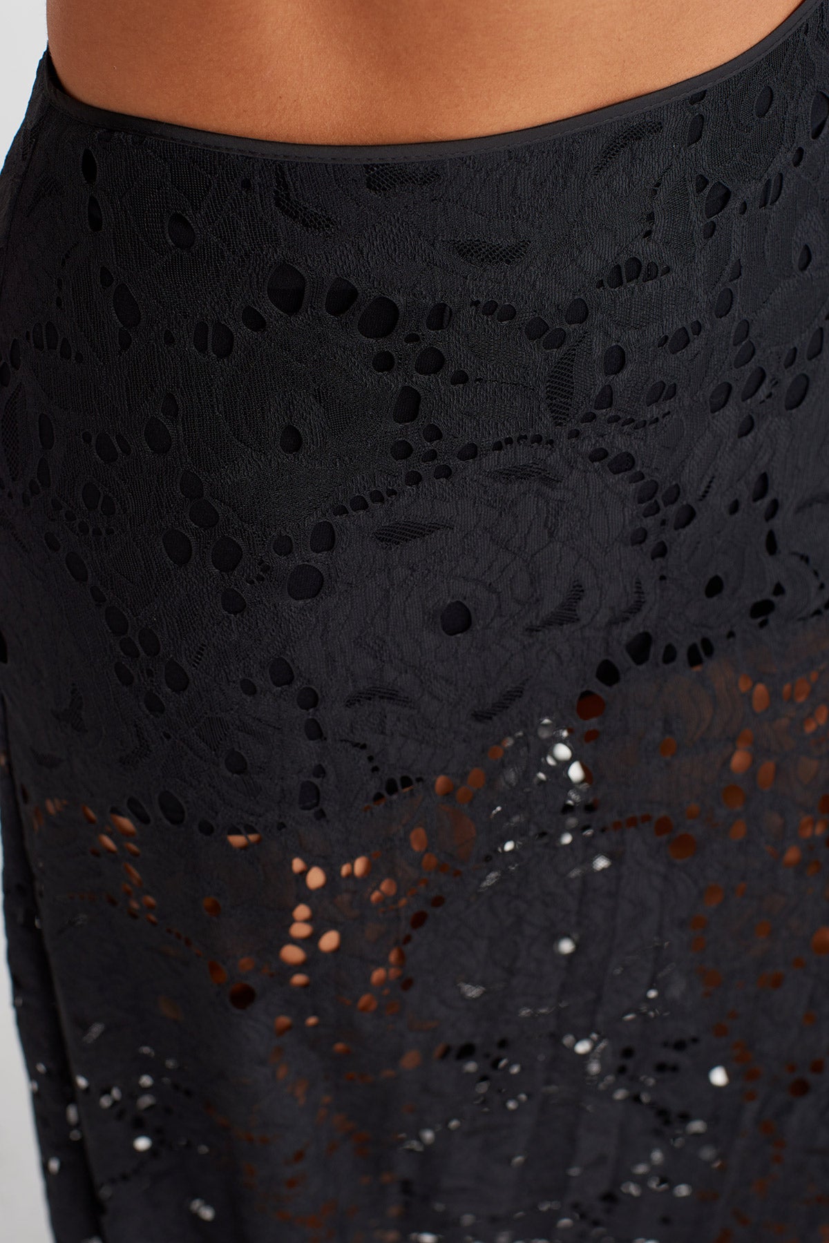 Black Lace Sheer Maxi Skirt-Y262012004