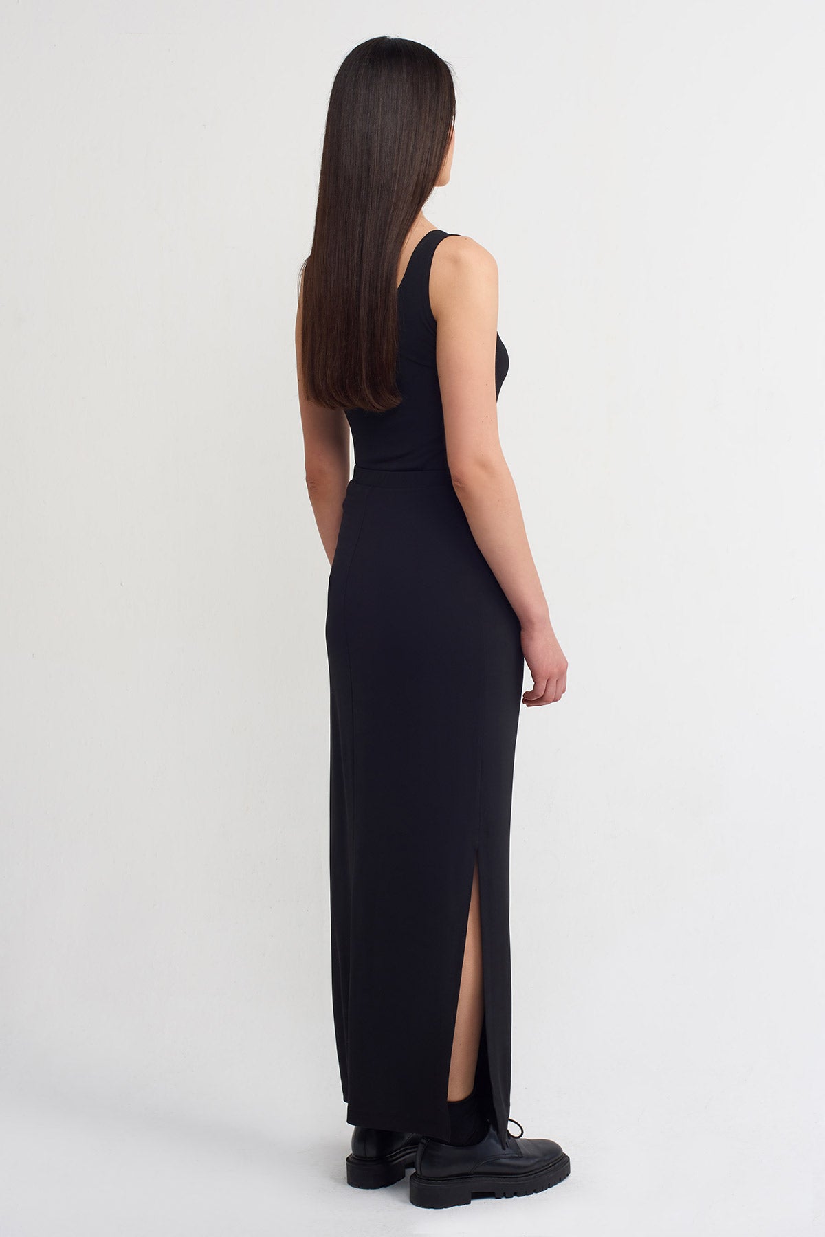 Black Side Slit Jersey Maxi Skirt-Y262012029