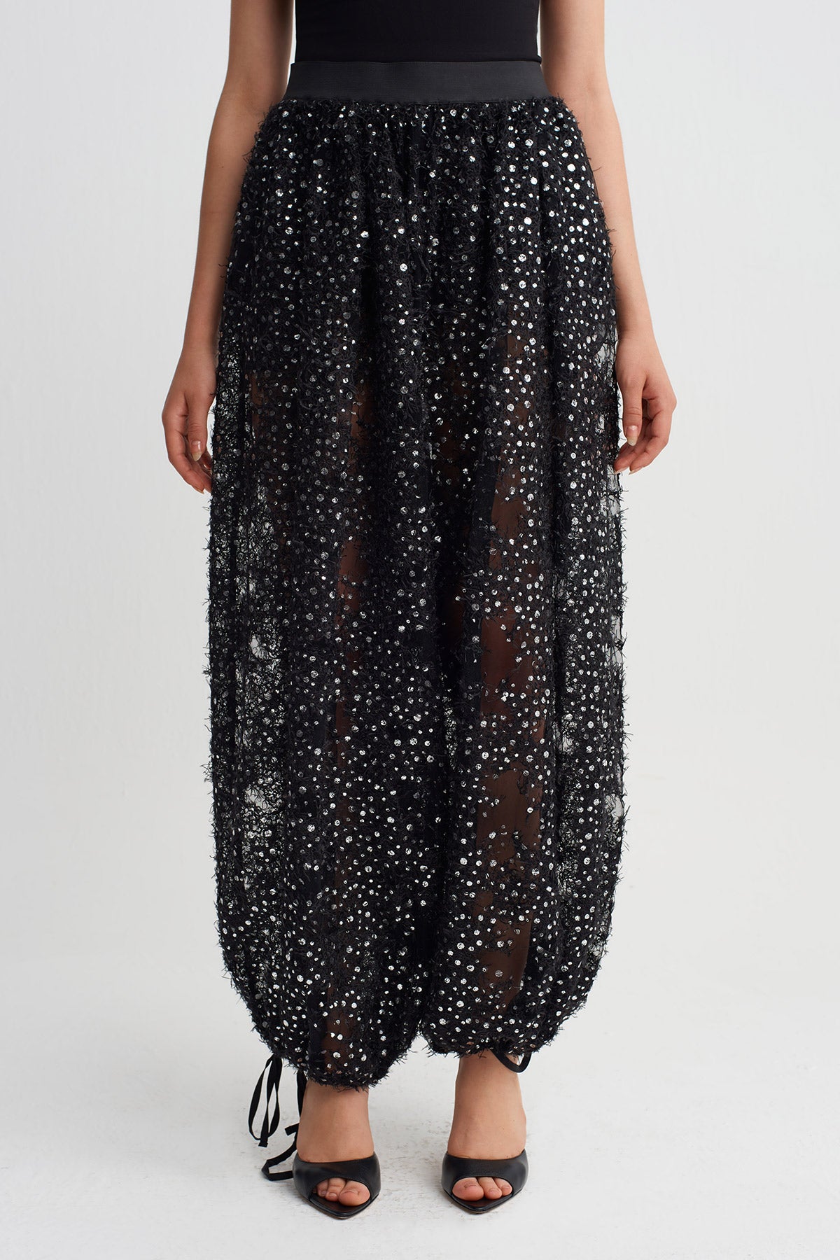 Black Shimmer Balloon Trousers-Y263013077
