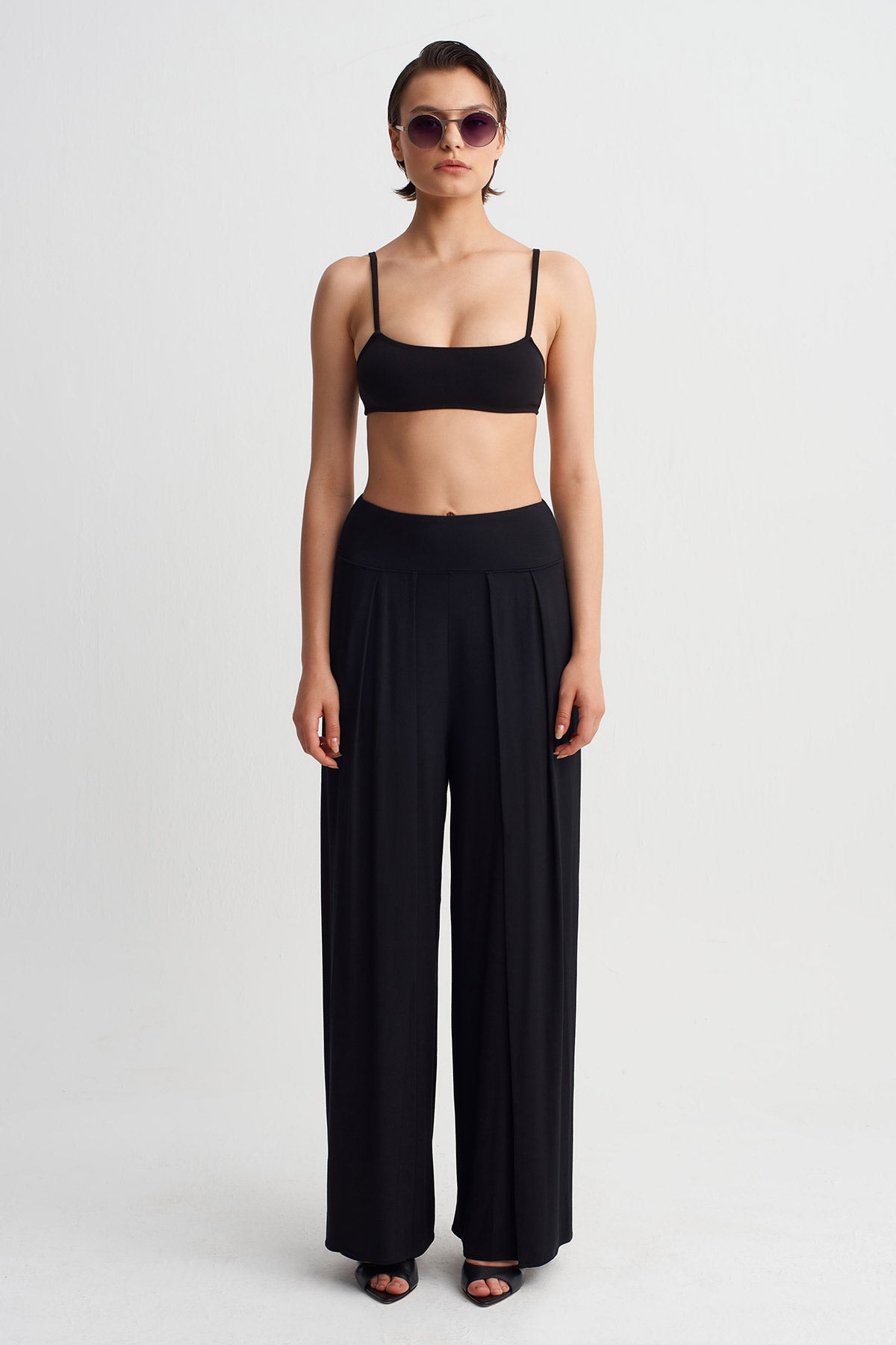 Black High-Waisted Trousers with Cape Detail-Y263013078