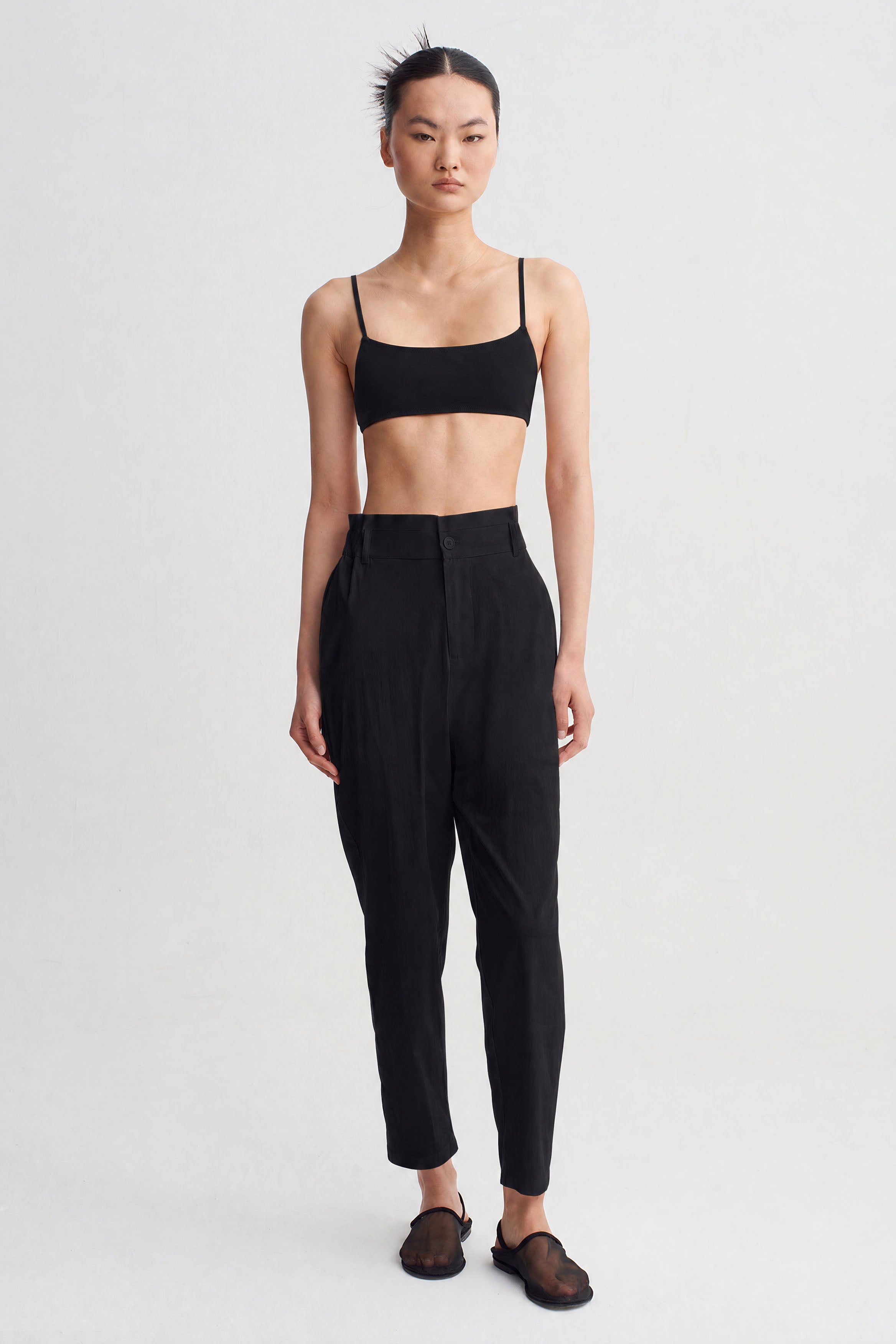 Black High-Rise Poplin Trousers-Y263013091