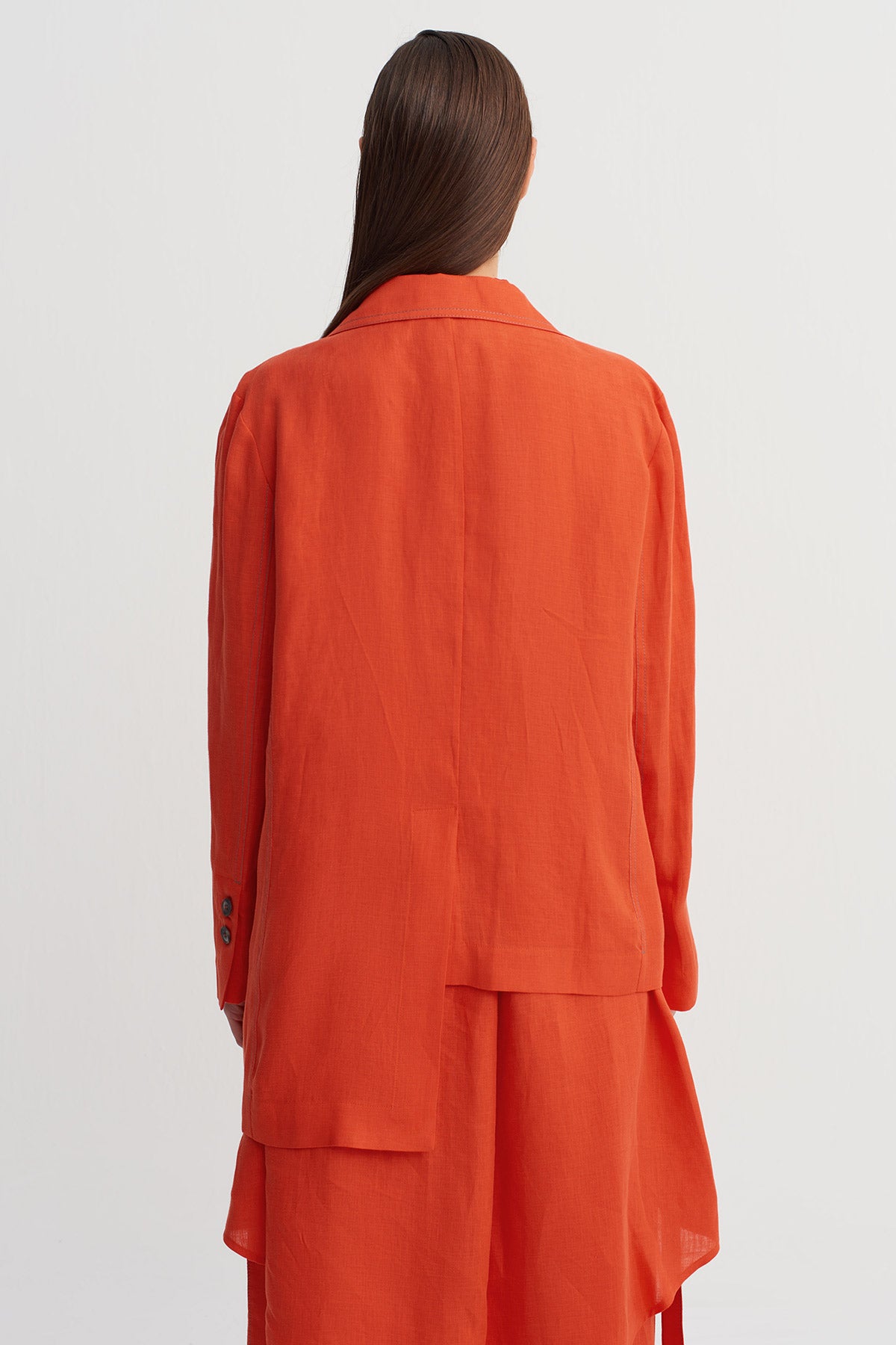 Pomegranade Asymmetric Cut Buttoned Jacket-Y265015056