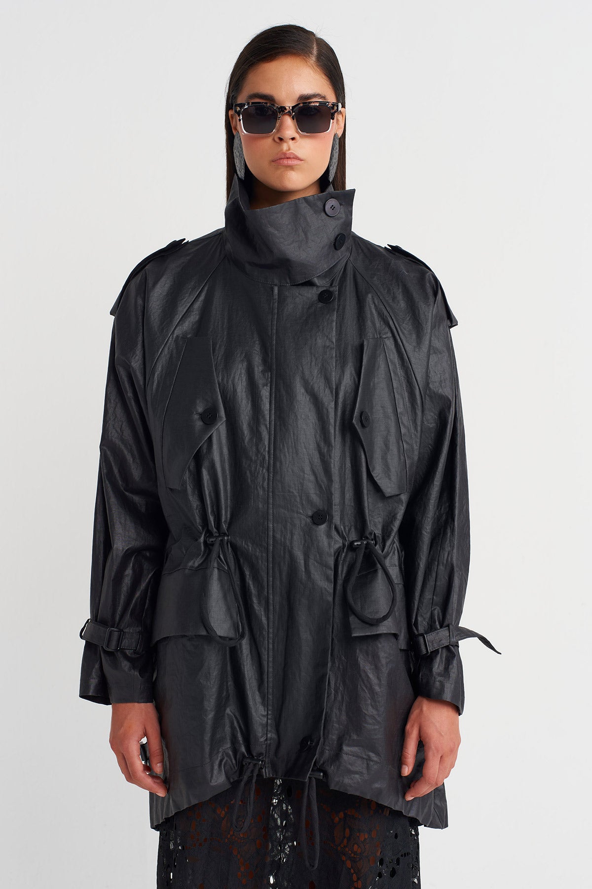 Black Technical Oversize Drawstring Jacket-Y267017002
