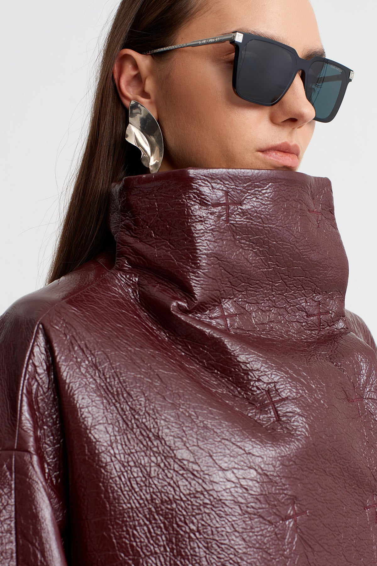 Burgundy High Neck Oversized Glossy Coat-Y267017007
