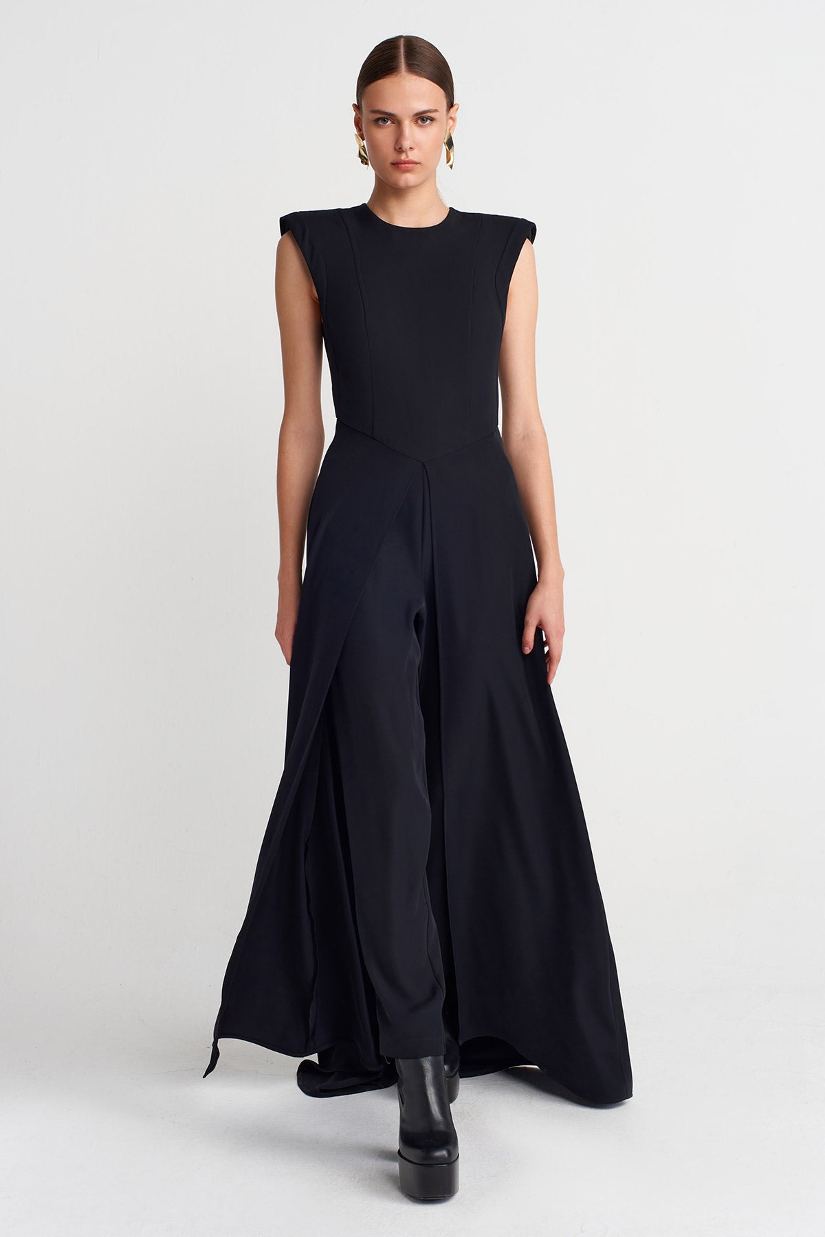 Black Padded Shoulder Wide-Leg Jumpsuit-Y264014020