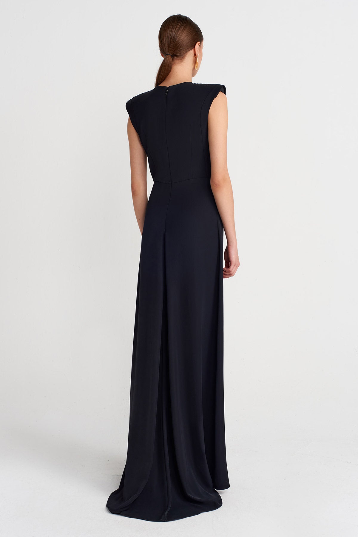Black Padded Shoulder Wide-Leg Jumpsuit-Y264014020