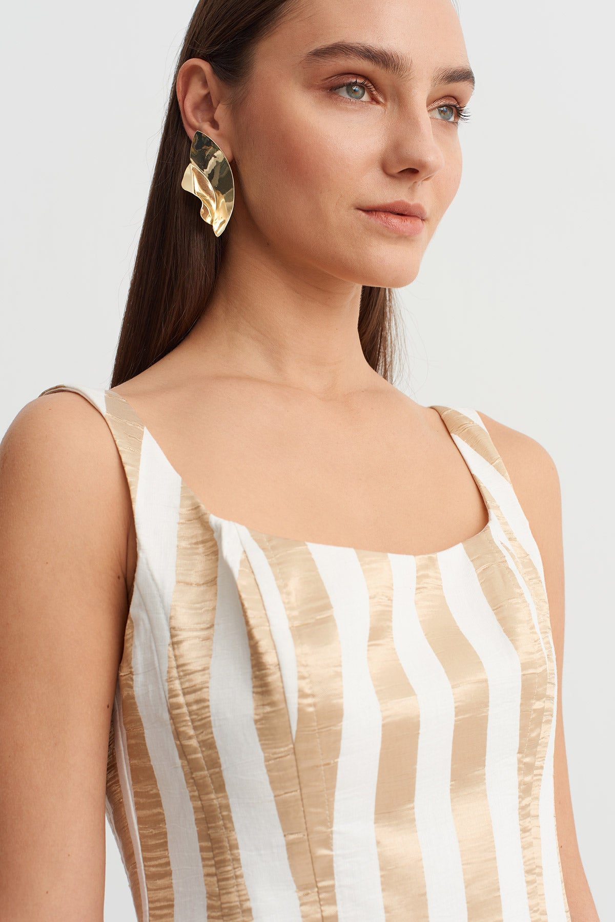 Gold Striped Sleeveless Maxi Dress-Y264014045