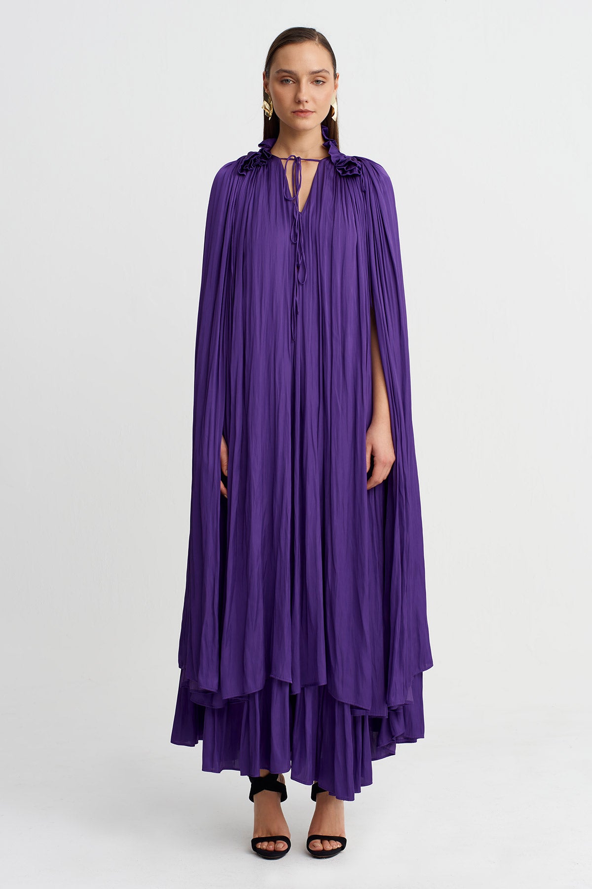 Petunia Flowing Purple Cape Maxi Dress-Y264014072